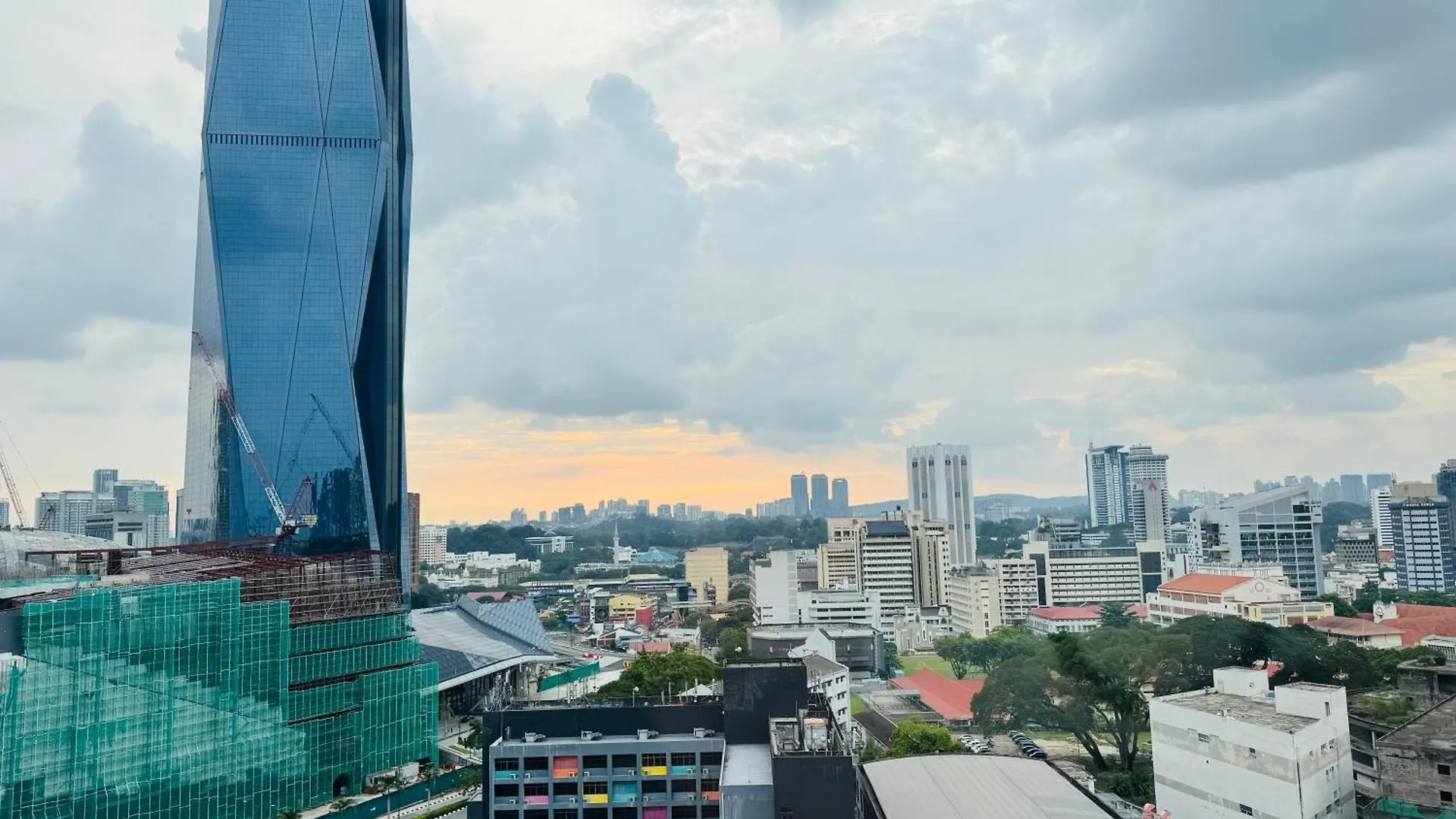 Homestay Room Near Klcc Kuala Lumpur